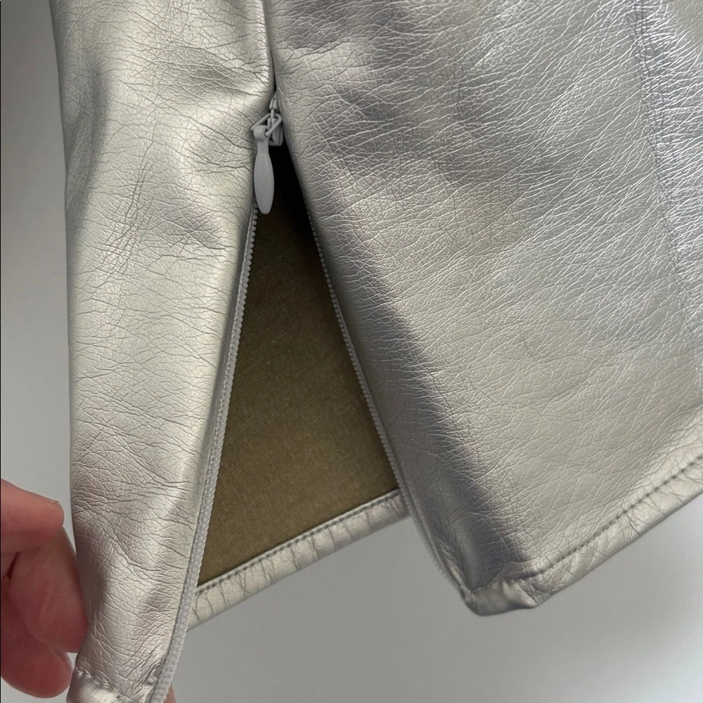 INC NWT Shiny Silver Metallic One-Shoulder Top - Picture 7 of 13